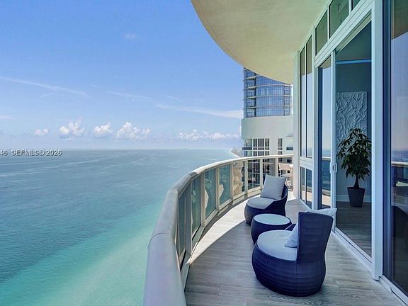 5th image of 15901 Collins Ave APT 4301