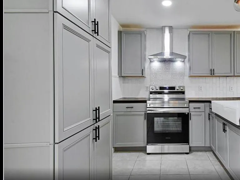 11821 Petal Dr — Photo 6