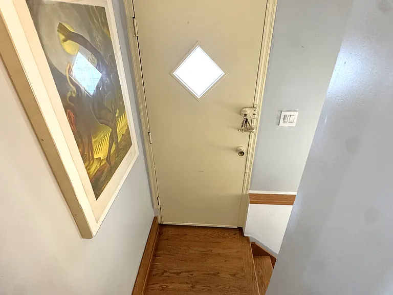 80-20 Margaret Pl #1G — Photo 28
