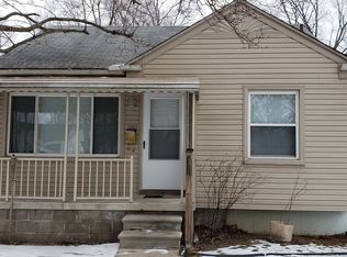 18680 Lennane, Redford, MI 48240