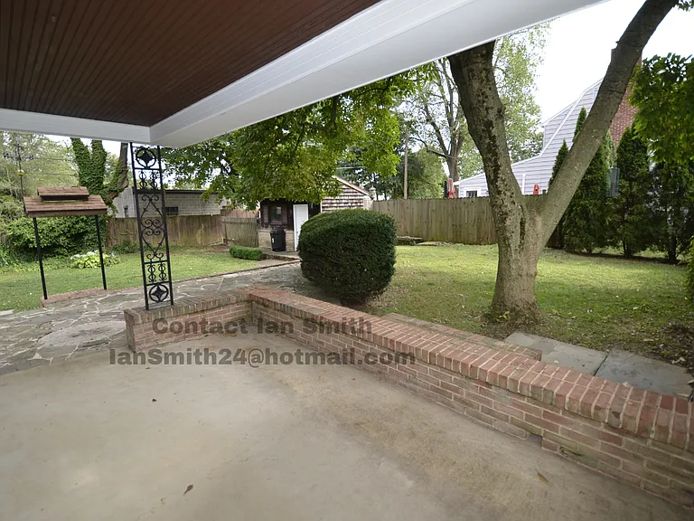 155 E Park St — Photo 28