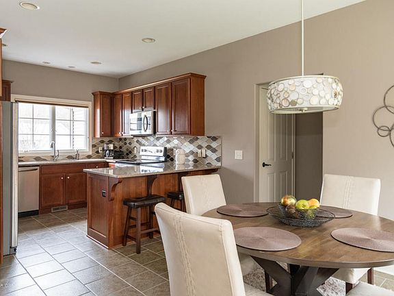 5th image of 4735 Sundial Dr NE