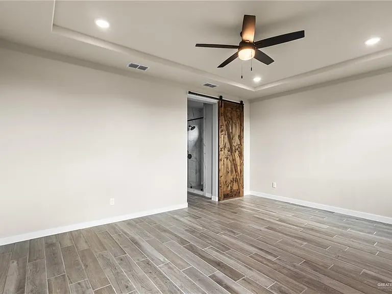 4809 S Markland Ave — Photo 13