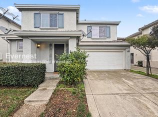 1090 Azalea Ln, Concord, CA 94520