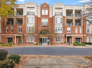 6785 Louisburg Square Ln #33, Charlotte, NC 28210