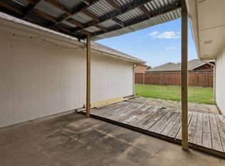 300 Thomas Dr, Murphy, TX 75094