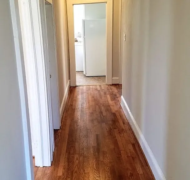 2372 Greenway Ave — Photo 17