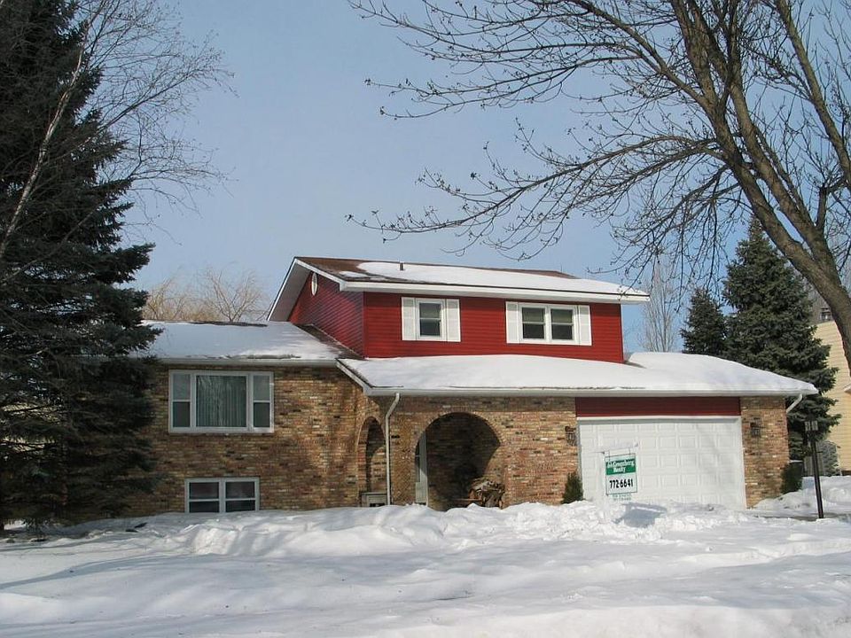 1st image of 260 Circle Hills Dr