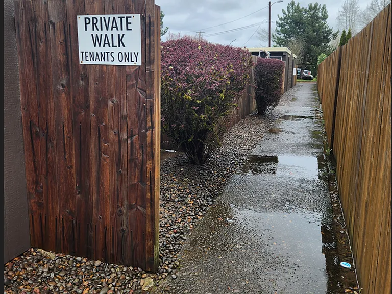Highland Drive — Photo 64