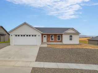 1729 Golden Hills Dr, Lewiston, ID 83501