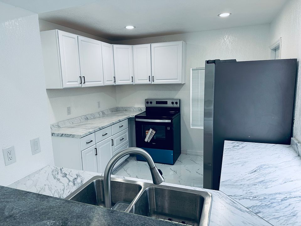 1st image of 4970 Purdy Ln #1