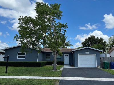 7761 NW 46th St, Lauderhill, FL, 33351