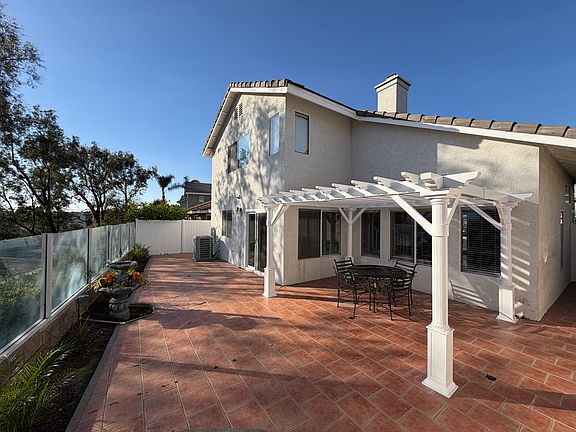 5th image of 422 Brookhaven Cir