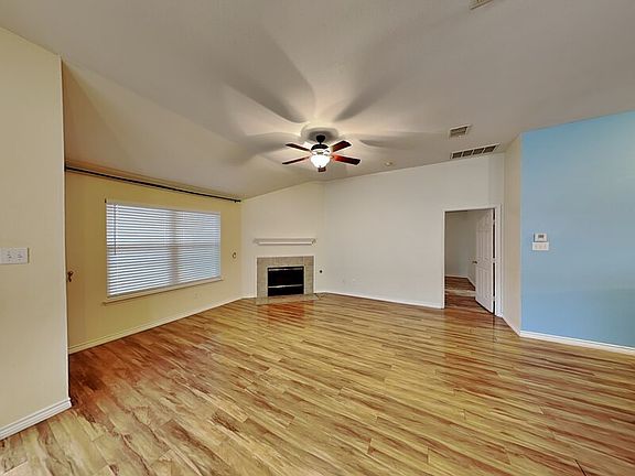2nd image of 10416 Lake Bend Trl