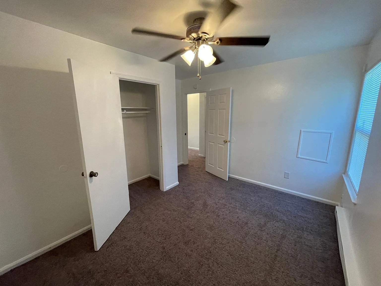 1156 Commerce Ave — Photo 4