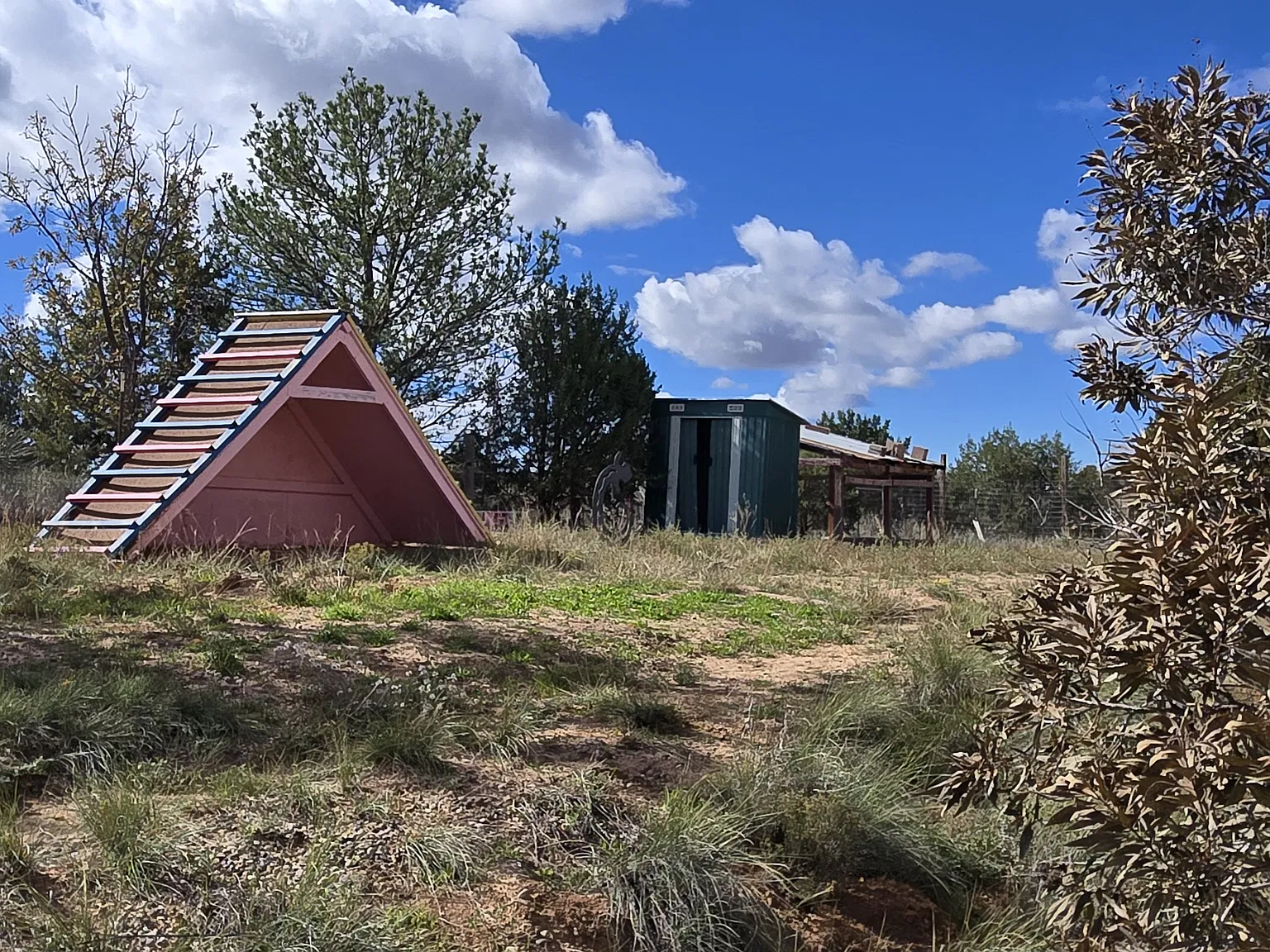 4 bed, 2500 sqft, $2,200 — Photo 4