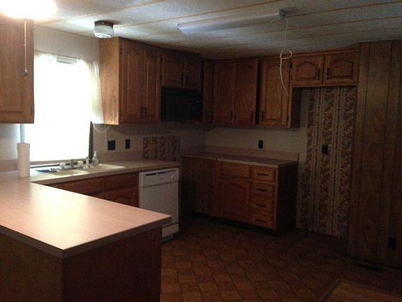 5th image of 201 Mulberry Ln