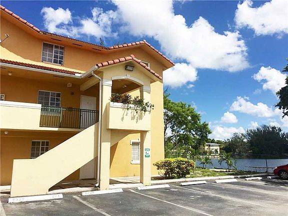 2nd image of 8320 NW 103rd St APT 202-A