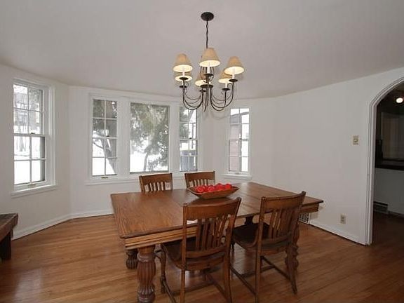 5th image of 6726 Revere Ave
