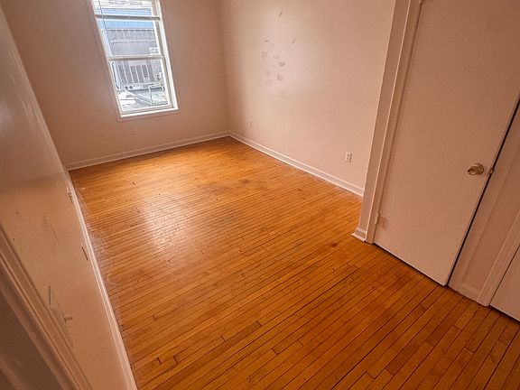 5th image of 4090 Huron St #9