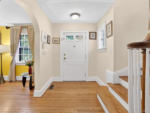 2nd image of 77 Edgemont Road