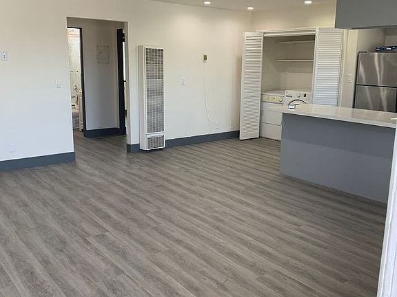 2nd image of 1881 W Jefferson Blvd #75c04a153