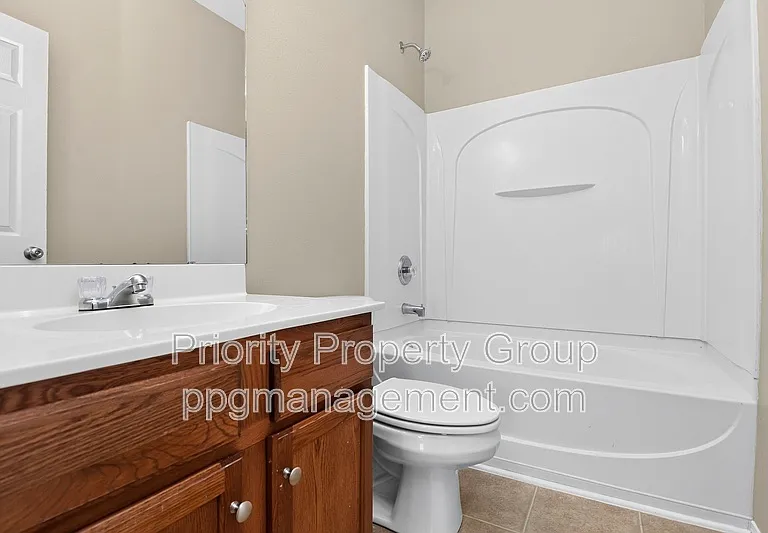 8913 Chalkstone Rd — Photo 7