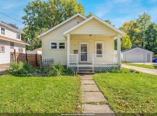 1561 W Prospect Ave, Appleton, WI 54914