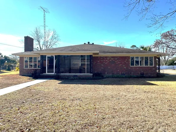 406 E Stewart Ave, Opp, AL 36467