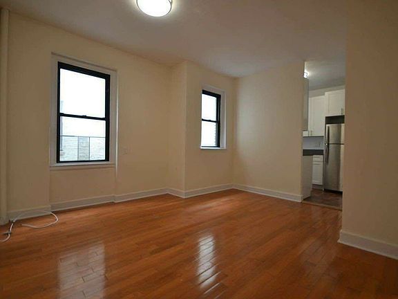 4th image of 21-68 35th St #3C