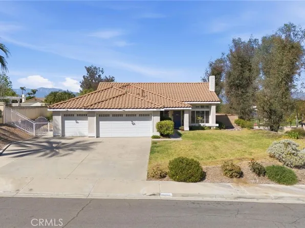 1003 Clearwood Ave, Riverside, CA 92506