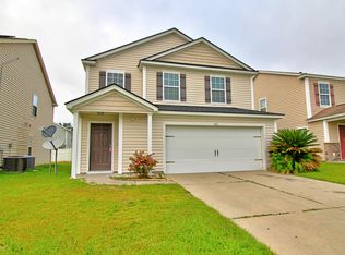 207 Bender St, Hinesville, GA 31313