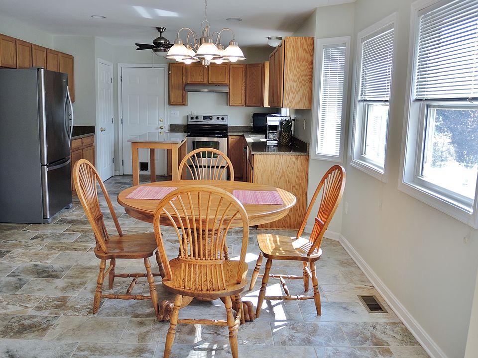 2nd image of 11445 Byler Ln