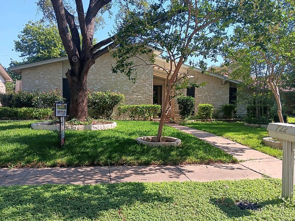 1st image of 722 Blue Bonnet Dr