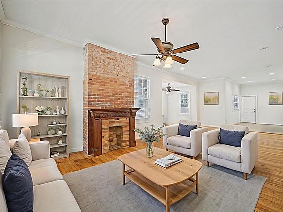 3rd image of 710 W 36th St