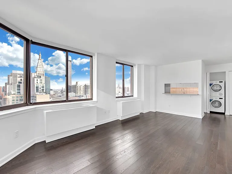 77 W 24th St #24F — Photo 11