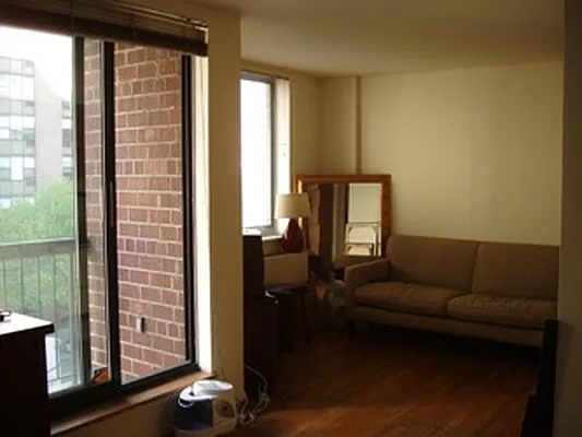 Rented by City Connections Realty | media 12