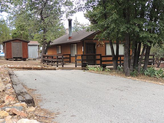 3rd image of 862 Sunset Ln