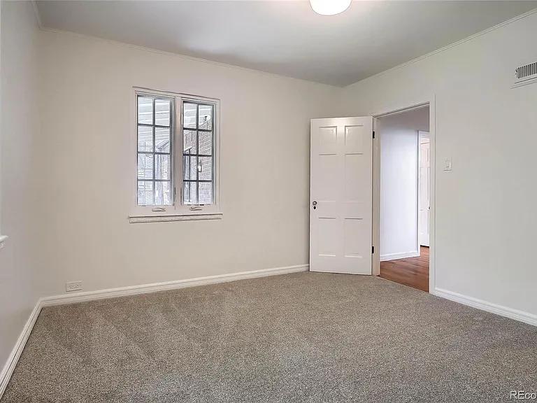 2232 S Clayton St — Photo 27