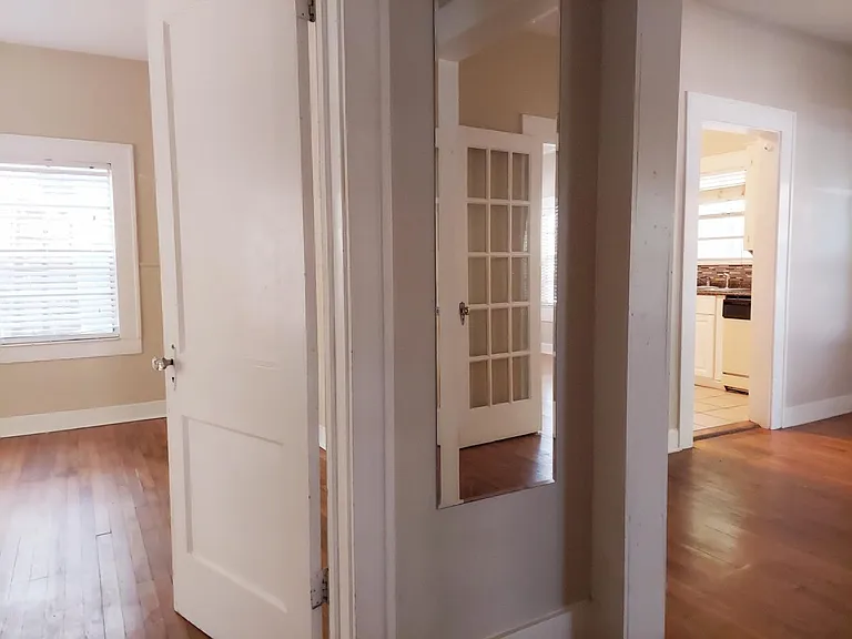 2712 Whitis Ave #A-C — Photo 23