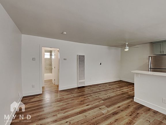 5th image of 4178 32nd St APT 4