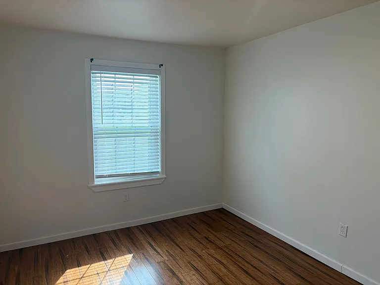 421 Wendover Dr #126B — Photo 21