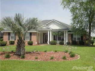 2 Hummingbird Ct, Savannah, GA 31419