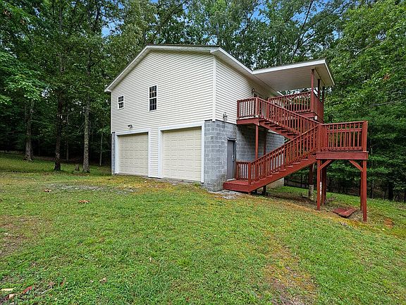 4th image of 865 Ewing Rd