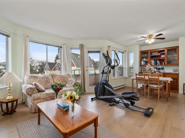 46000 1st Ave #204, Chilliwack, BC V2P 1W1