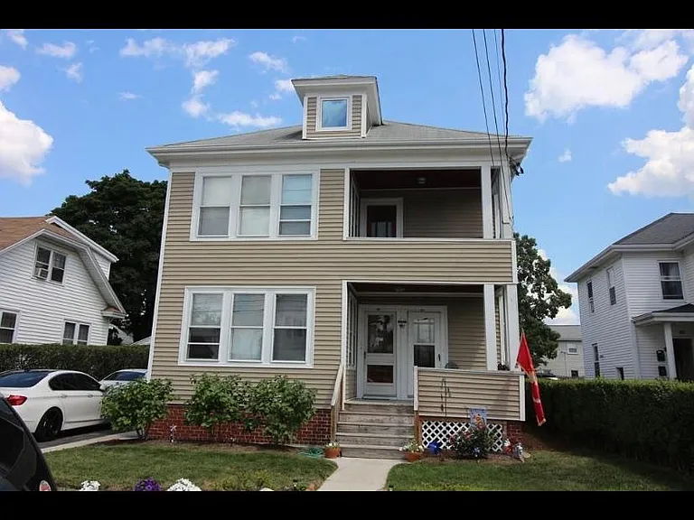 54 Bloomfield St #2 — Photo 12