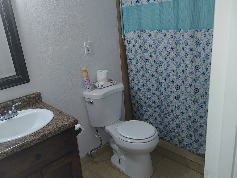 3301 W Holly St — Photo 9