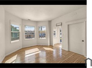 2422 E 24th St #1, Oakland, CA 94601