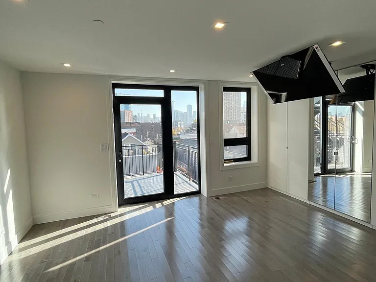 721 N Elizabeth St #3 — Photo 19
