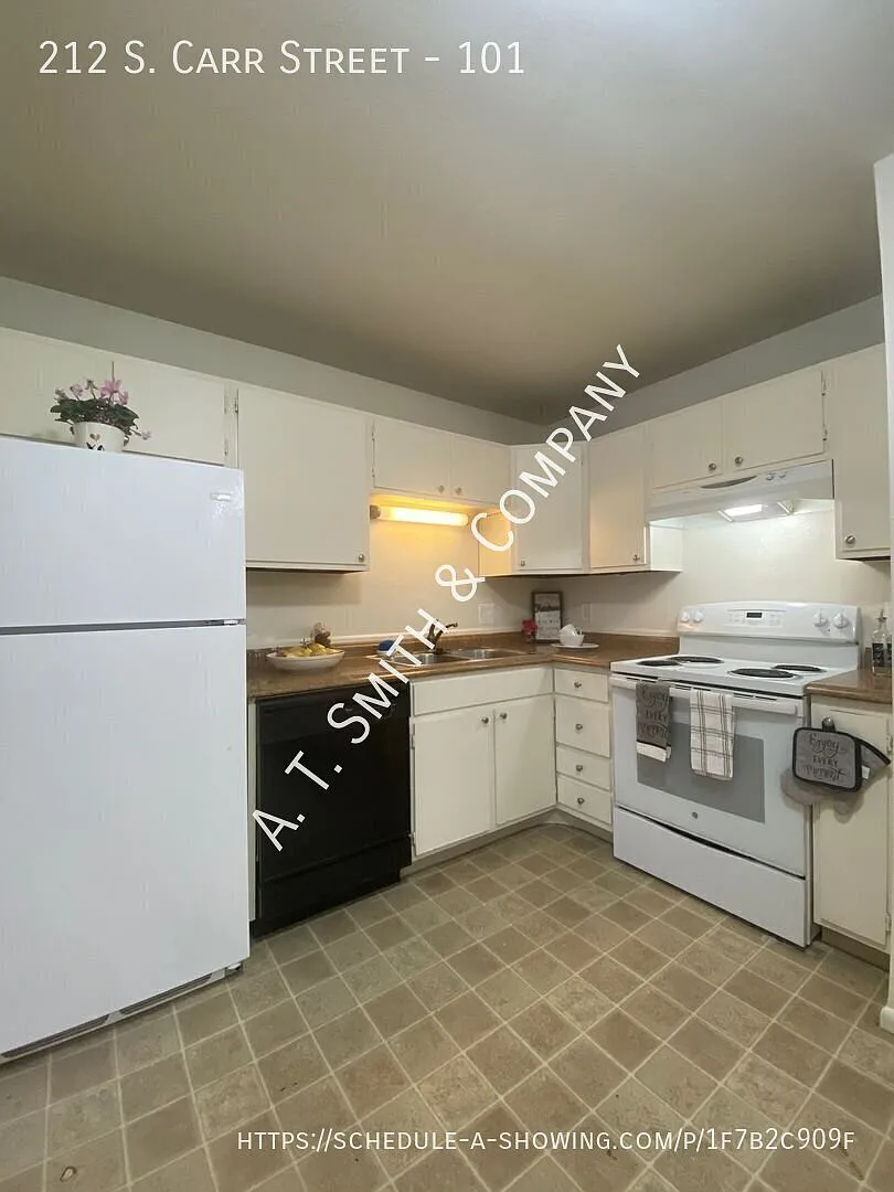 Spacious one bedroom located in Lakewood near Belmar! — Photo 3